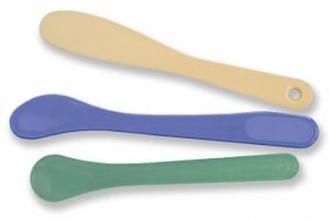 Шпатель пластиковый 18 см