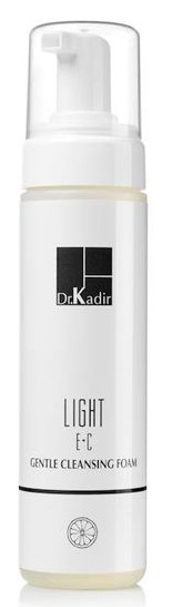 Light E+C - Нежная очищающая пенка с витаминами E+C 200 мл